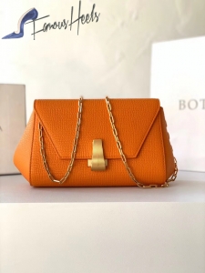 Bottega Veneta Angle Bag 19x13x8cm